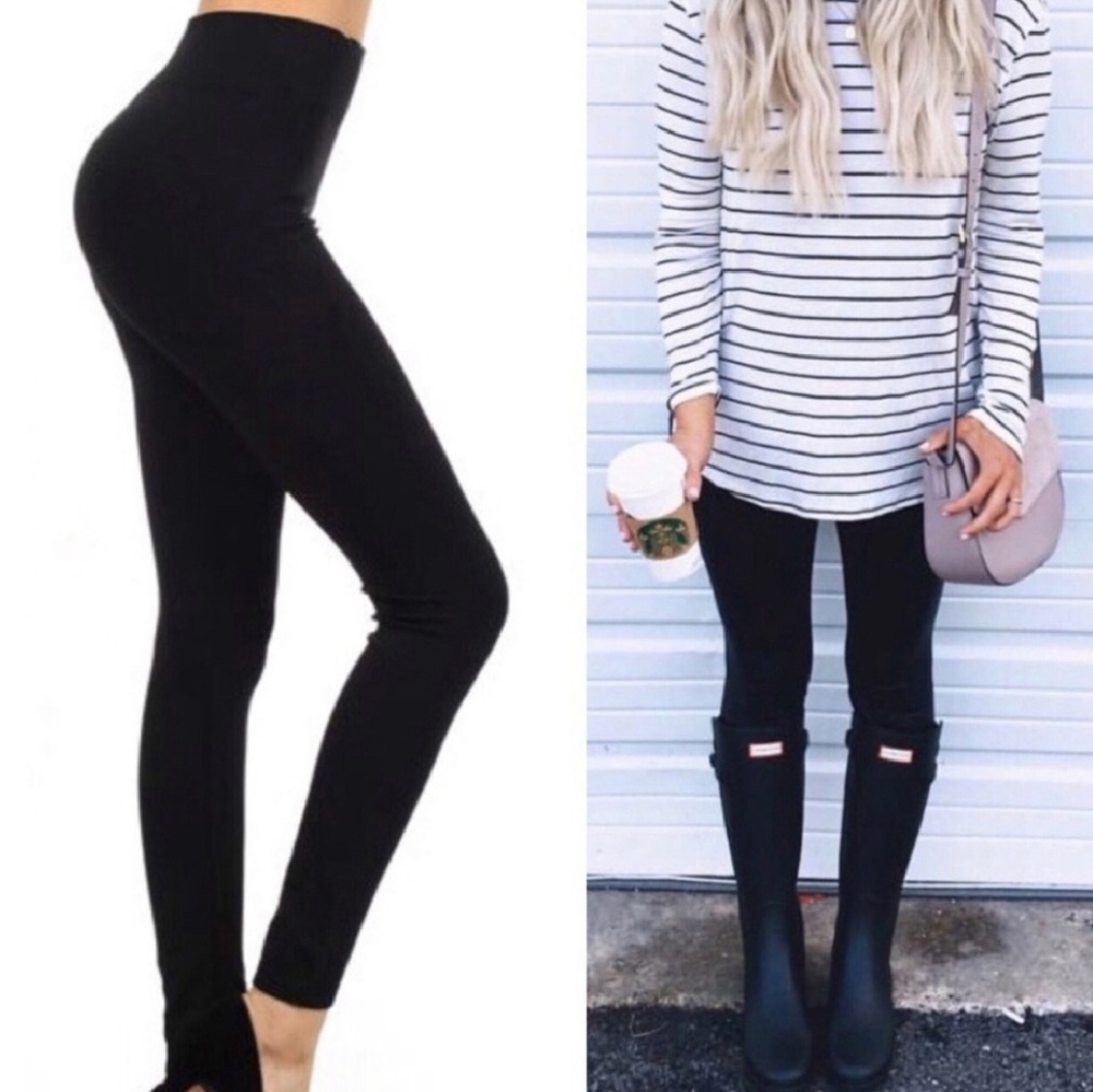 JUST IN💖 High Waisted Black Leggings